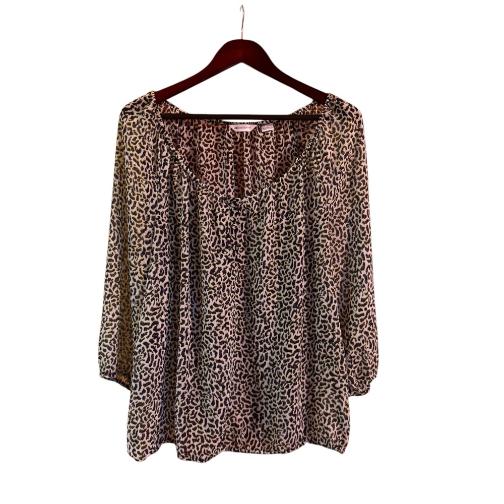 Liz Claiborne Women’s Blouse Tan, Black, Green Animal Print 3/4 Sleeve Size L
